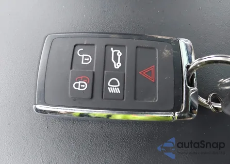 2025 Land Rover Range Rover Sport P530 Dynamic Se z USA, uszkodzony, nr VIN SAL1L9E93SA465949